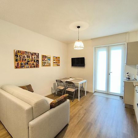 Casa Dina Lägenhet Baveno Exteriör bild