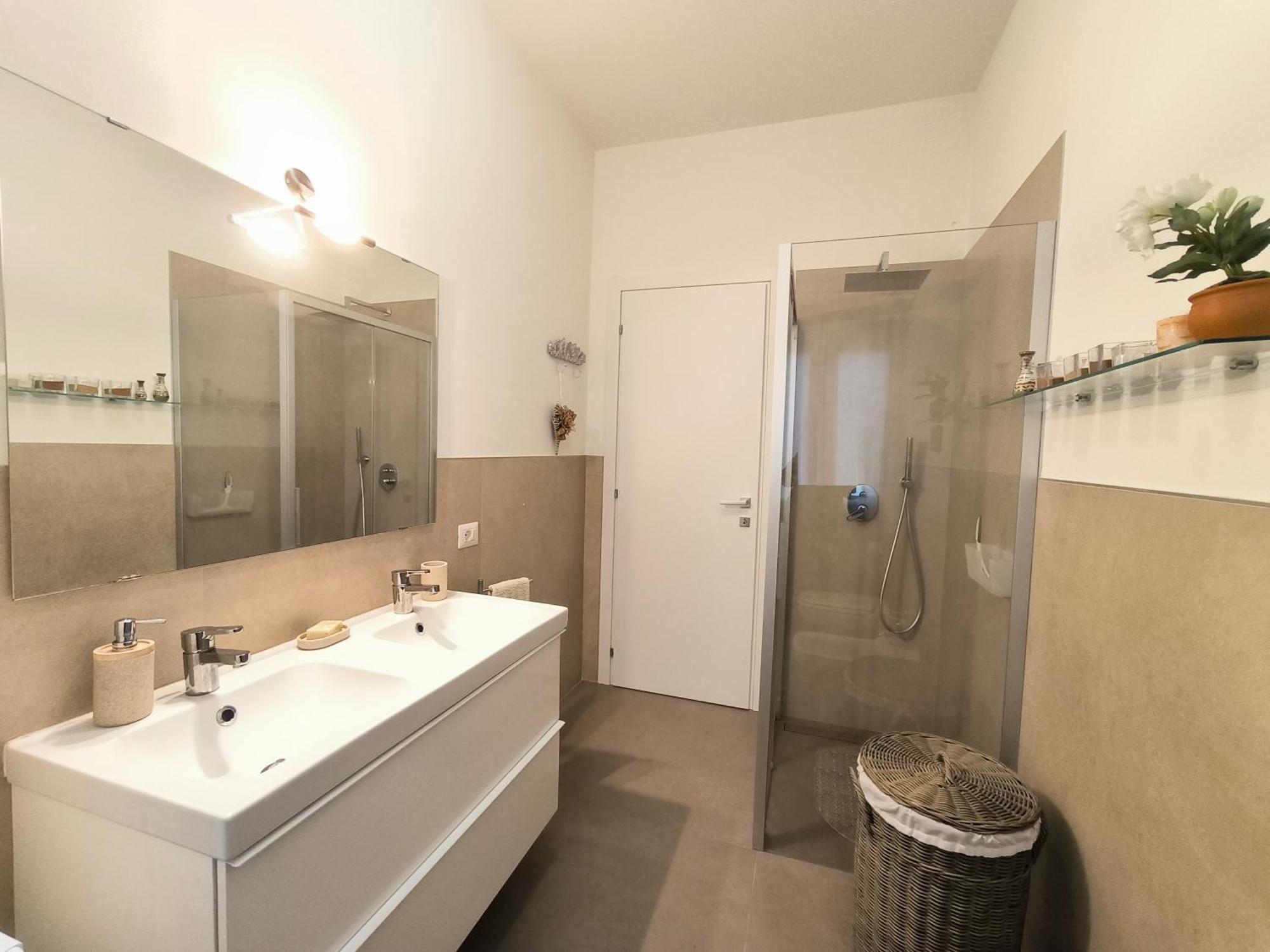Casa Dina Lägenhet Baveno Exteriör bild